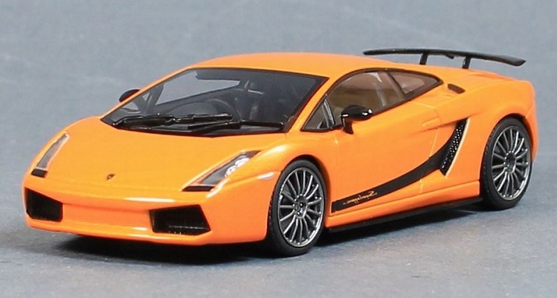 AutoArt 1/43 Lamborghini Gallardo Superleggera Borealis Orange